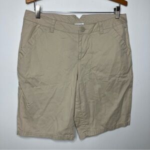 Columbia khaki shorts Bermuda Shorts size 10